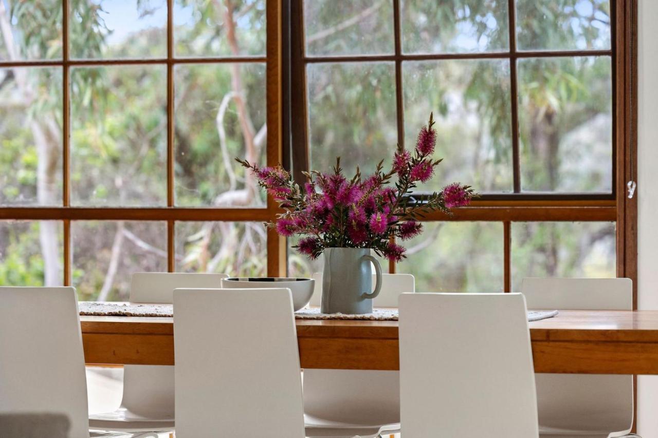 Yirrip House Nestled On The Edge Of National Park Aireys Inlet Exterior foto