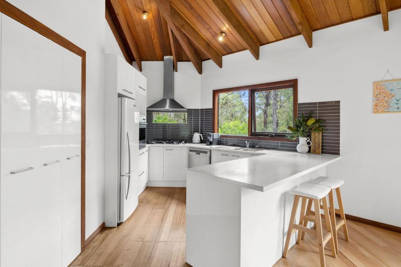 Yirrip House Nestled On The Edge Of National Park Aireys Inlet Exterior foto